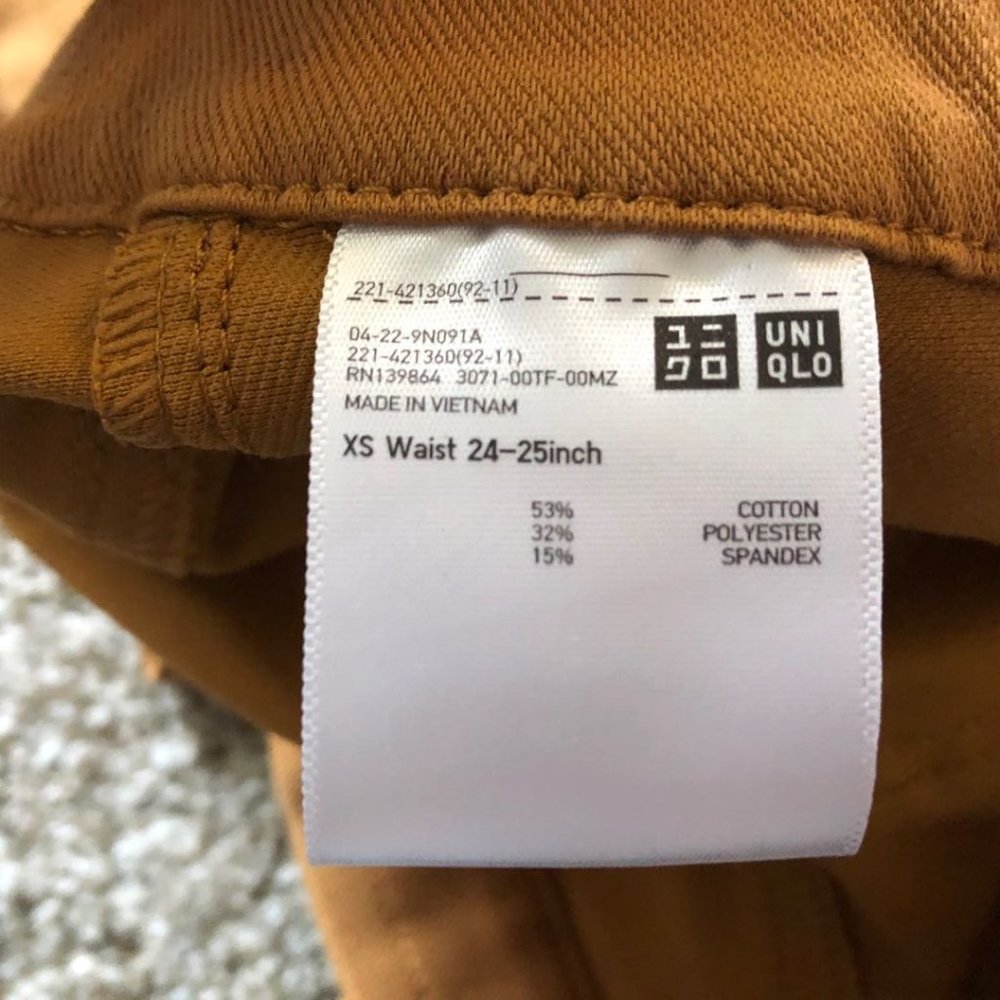 Uniqlo - Picture 4 of 4